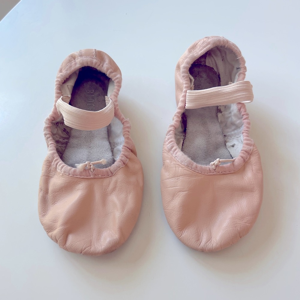 Bloch Dance Girls' Dansoft II Dance Shoe